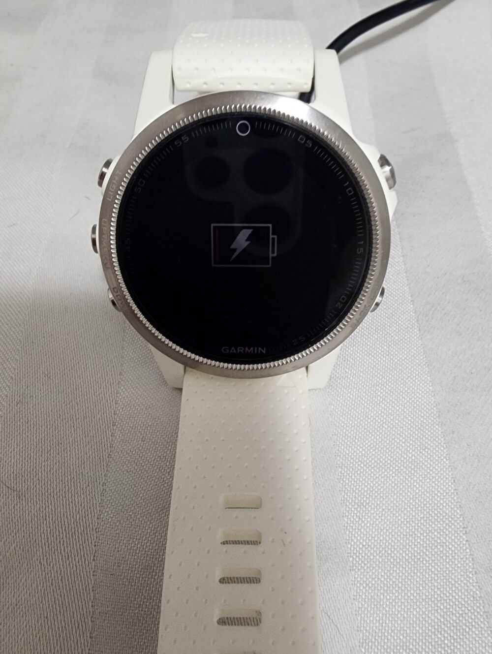 Garmin Fenix - Picture 2 of 3